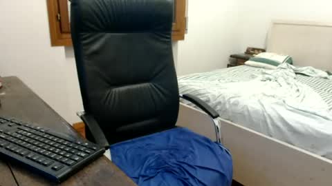 Snapshot of new_simi_74 chatting on July 3, 2026, 6:25 pm simi online show from July 3, 2026, 6:25 pm