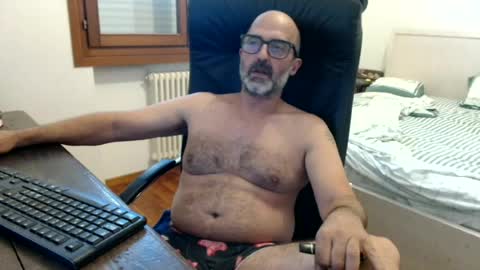 Snapshot of new_simi_74 chatting on July 4, 2026, 12:00 pm simi online show from July 4, 2026, 12:00 pm