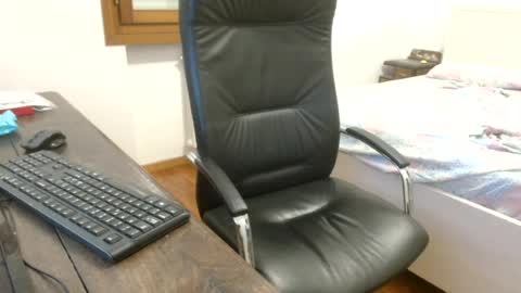 Snapshot of new_simi_74 chatting on July 22, 2026, 7:27 pm simi online show from July 22, 2026, 7:27 pm