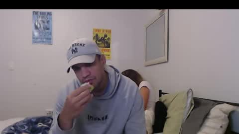 Jordan   online show from September 29, 2025, 2:49 am