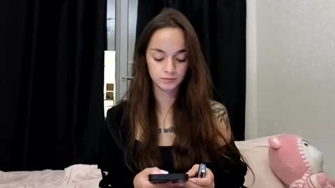 Nova online show from September 23, 2025, 6:11 pm