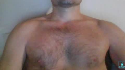 Snapshot of newtyguy90 chatting on December 5, 2024, 7:27 am newtyguy90 online show from December 5, 2024, 7:27 am