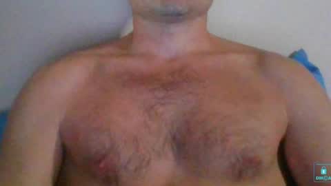 Snapshot of newtyguy90 chatting on December 16, 2024, 7:26 am newtyguy90 online show from December 16, 2024, 7:26 am