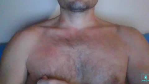 Snapshot of newtyguy90 chatting on January 12, 2025, 6:28 am newtyguy90 online show from January 12, 2025, 6:28 am