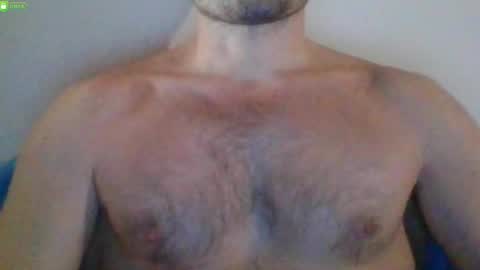 Snapshot of newtyguy90 chatting on February 4, 2026, 7:58 am newtyguy90 online show from February 4, 2026, 7:58 am
