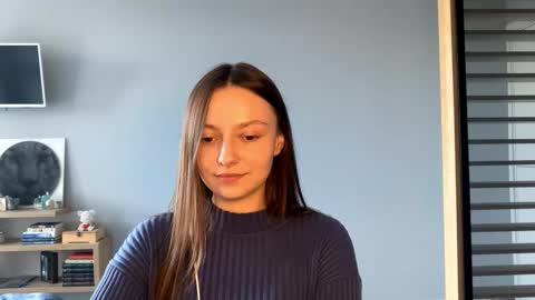 Agne online show from November 15, 2025, 1:07 pm