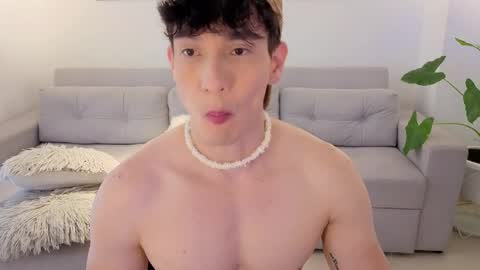   online show from April 26, 2026, 6:05 pm