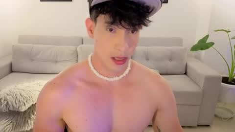   online show from May 3, 2026, 8:59 pm