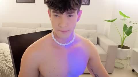   online show from June 14, 2026, 11:18 pm