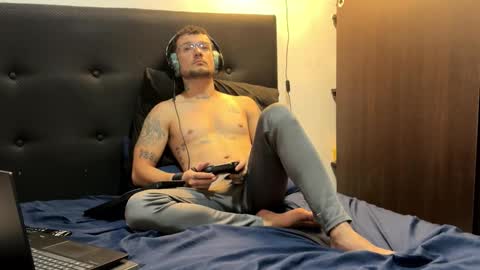 neythancopper online show from March 14, 2026, 11:59 am