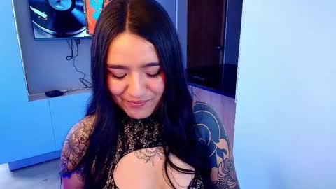 Snapshot of neytiri_san chatting on April 30, 2026, 5:52 pm Valery Gonzales online show from April 30, 2026, 5:52 pm