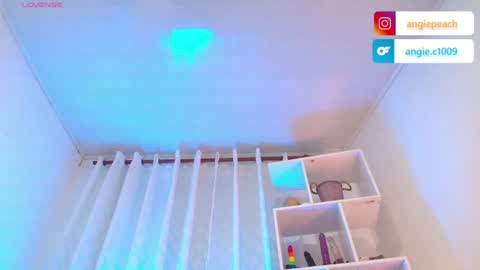 Snapshot of nezo_ chatting on July 28, 2026, 8:21 am Angie Instagram angie julianac add me online show from July 28, 2026, 8:21 am
