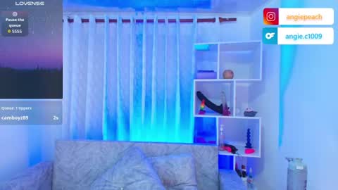 Snapshot of nezo_ chatting on July 29, 2026, 2:04 pm Angie Instagram angie julianac add me online show from July 29, 2026, 2:04 pm
