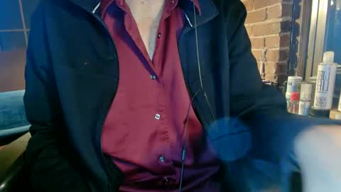 Snapshot of nfgwholoves2cum chatting on February 14, 2025, 10:58 pm NFG Nice Friendly Guy Dick online show from February 14, 2025, 10:58 pm