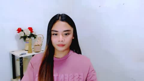 hottie nicole online show from April 23, 2026, 1:29 am