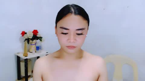 hottie nicole online show from April 29, 2026, 12:37 am