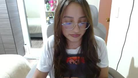 Snapshot of nia_cop chatting on April 23, 2026, 11:40 pm Dani online show from April 23, 2026, 11:40 pm
