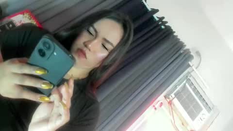 nia_jaxx online show from February 5, 2026, 11:15 am