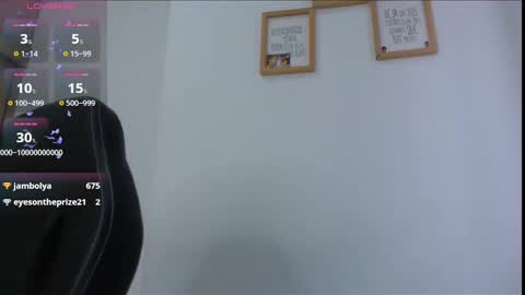 Mia online show from January 7, 2025, 5:20 pm