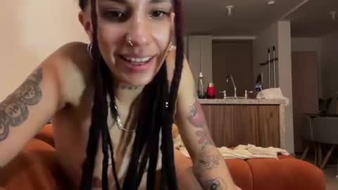 Snapshot of niahhierodula chatting on June 14, 2026, 2:24 am niah online show from June 14, 2026, 2:24 am