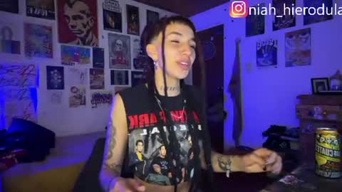 Snapshot of niahhierodula chatting on July 8, 2026, 1:54 am niah online show from July 8, 2026, 1:54 am