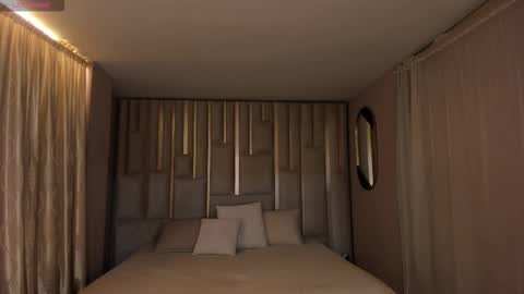 Call me Nia  online show from September 13, 2025, 7:02 pm