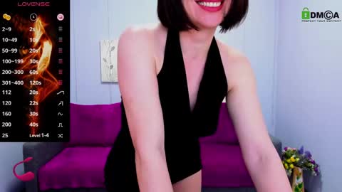 niasmithh online show from February 26, 2025, 1:19 pm