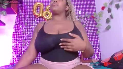 Niawk online show from October 1, 2025, 1:17 pm