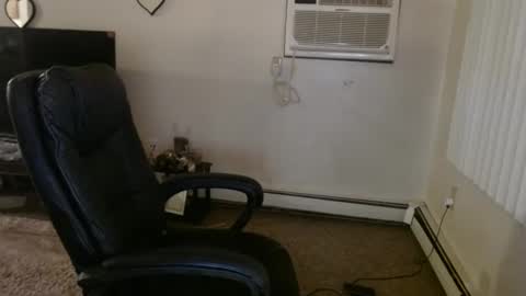 Snapshot of niccibaby chatting on February 2, 2025, 3:54 am Nicci babyyy online show from February 2, 2025, 3:54 am