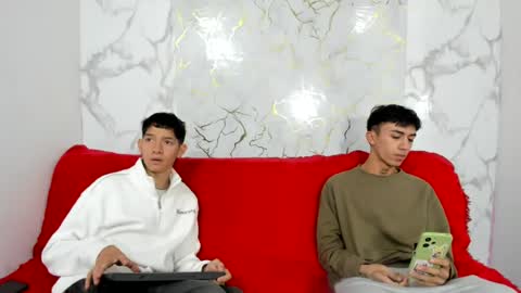 Snapshot of nice_boys11 chatting on June 30, 2026, 1:12 pm nice_boys11 online show from June 30, 2026, 1:12 pm