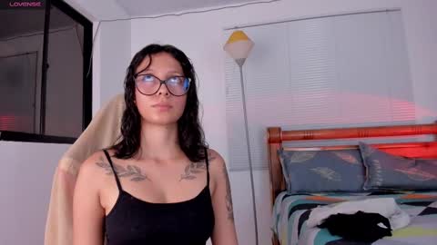 Snapshot of nice_day_ chatting on September 20, 2025, 12:00 am day online show from September 20, 2025, 12:00 am