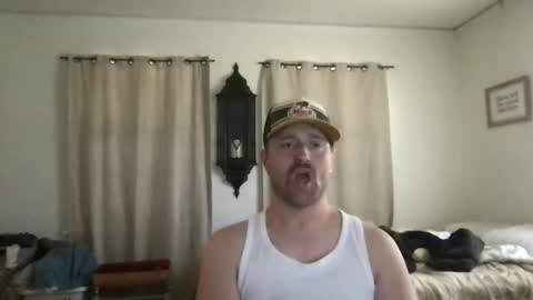 NiceButtNiceGuy online show from June 4, 2026, 9:54 pm
