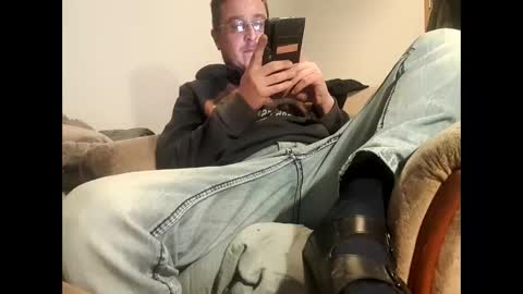 nicefuck0077 online show from March 17, 2026, 11:30 pm