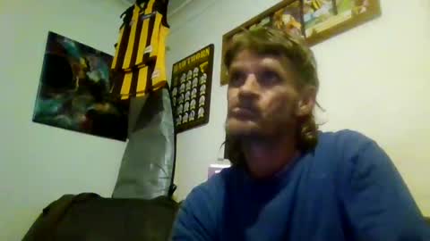 Snapshot of niceozziecockxxx chatting on January 1, 2025, 8:04 pm Sexiishaine online show from January 1, 2025, 8:04 pm