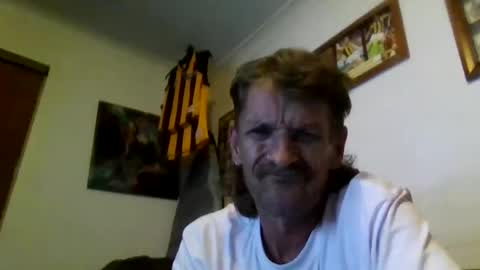 Snapshot of niceozziecockxxx chatting on January 25, 2025, 8:00 pm Sexiishaine online show from January 25, 2025, 8:00 pm