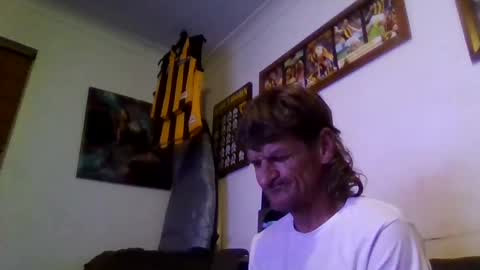 Snapshot of niceozziecockxxx chatting on February 9, 2025, 12:30 pm Sexiishaine online show from February 9, 2025, 12:30 pm