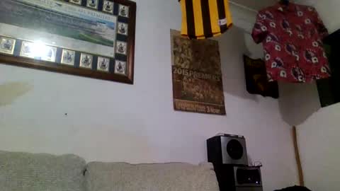 Snapshot of niceozziecockxxx chatting on November 21, 2025, 2:54 am Sexiishaine online show from November 21, 2025, 2:54 am