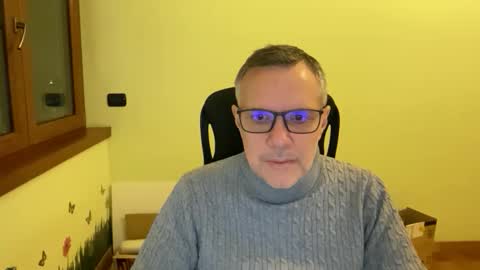 Snapshot of niceshy_71 chatting on January 8, 2026, 6:21 pm Andrew online show from January 8, 2026, 6:21 pm