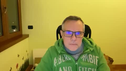 Snapshot of niceshy_71 chatting on January 14, 2026, 5:40 pm Andrew online show from January 14, 2026, 5:40 pm