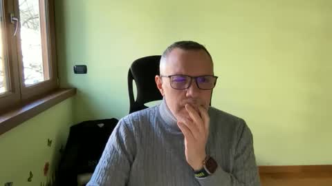 Snapshot of niceshy_71 chatting on March 28, 2026, 1:33 pm Andrew online show from March 28, 2026, 1:33 pm