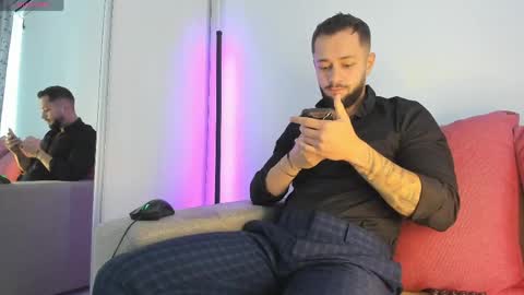 Snapshot of nicholassx chatting on May 13, 2026, 8:44 am Nicholassx online show from May 13, 2026, 8:44 am