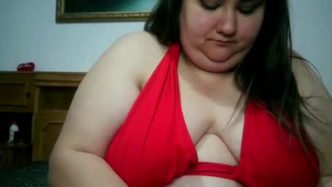 Snapshot of nicholle chatting on April 27, 2026, 9:35 pm Nicholle online show from April 27, 2026, 9:35 pm
