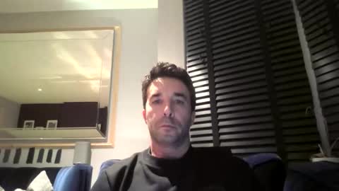 James online show from October 25, 2025, 10:48 pm