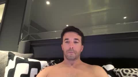 James online show from December 20, 2025, 8:05 pm