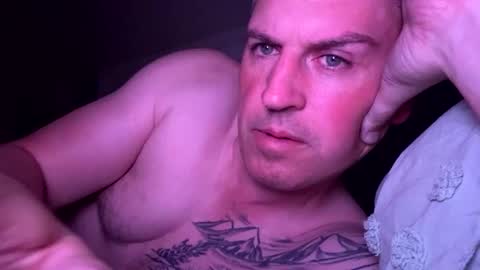 Snapshot of nick578320 chatting on November 19, 2025, 2:06 pm nick578320 online show from November 19, 2025, 2:06 pm