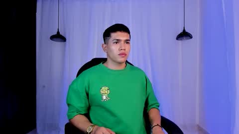 nick fenix online show from April 16, 2026, 2:34 am