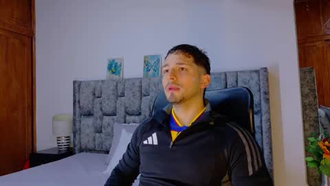 nick_moss_ online show from March 4, 2026, 11:16 am