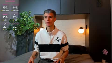 Nick  online show from October 19, 2025, 12:06 pm