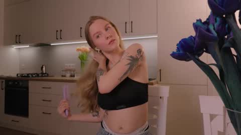 Snapshot of nickacherie chatting on March 3, 2026, 5:30 pm Nicka Cherie online show from March 3, 2026, 5:30 pm