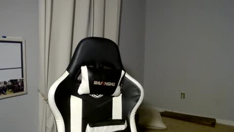 Cakedcouple  OF - Yourtattedcutie  qurlynfit online show from December 26, 2024, 4:32 am